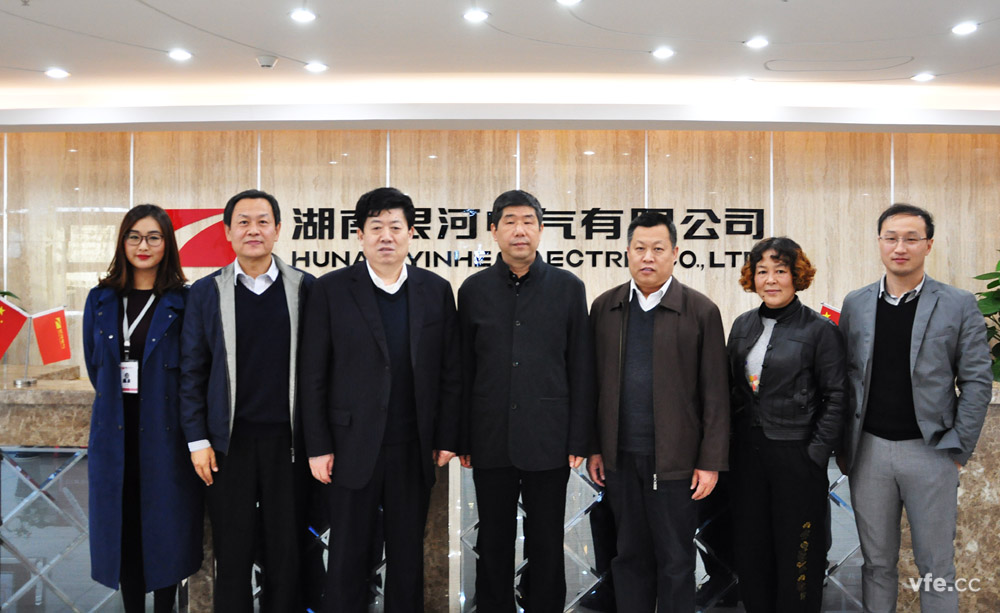 周建昌局長(zhǎng)、馬琨巖院長(zhǎng)等領(lǐng)導(dǎo)蒞臨我司考察