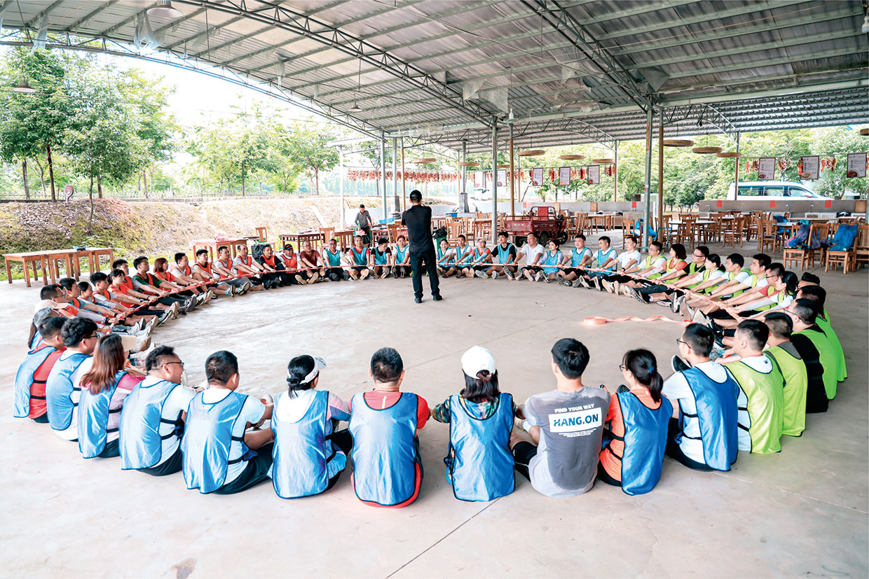凝聚青春力量，奮斗最美時光——力量，力量，團隊力量